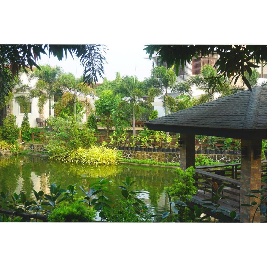 Floating Sanctuary Resort Powered By Cocotel Bulacan Buitenkant foto