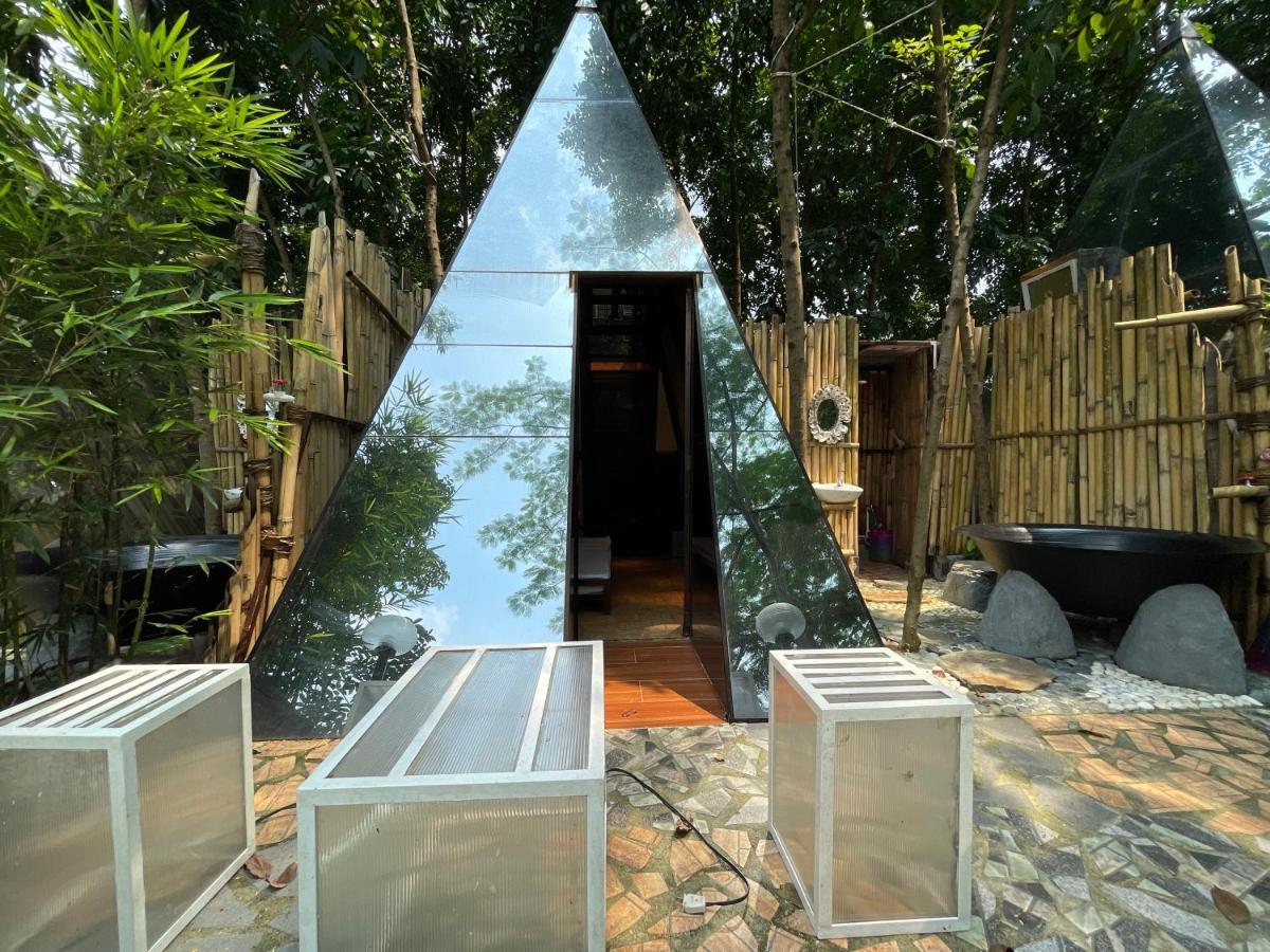 Floating Sanctuary Resort Powered By Cocotel Bulacan Buitenkant foto