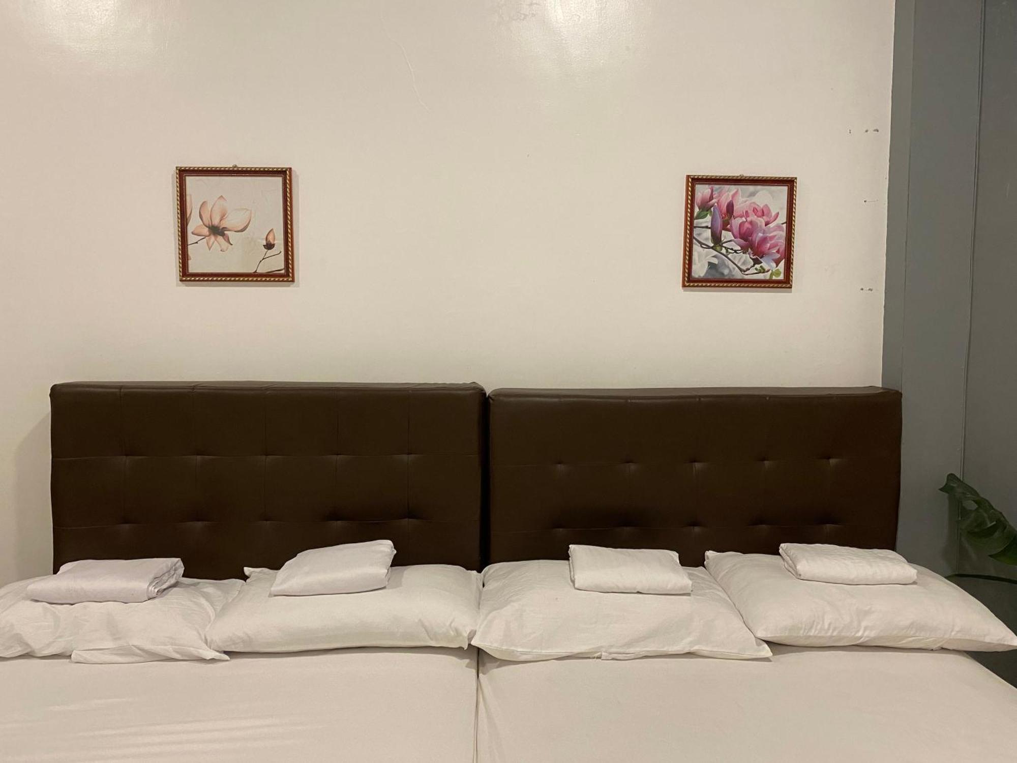 Floating Sanctuary Resort Powered By Cocotel Bulacan Kamer foto