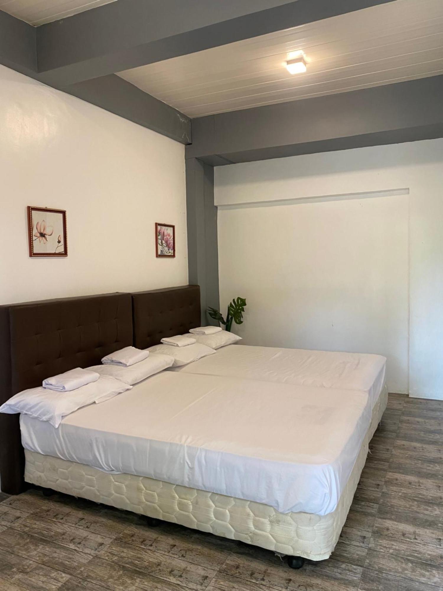 Floating Sanctuary Resort Powered By Cocotel Bulacan Kamer foto